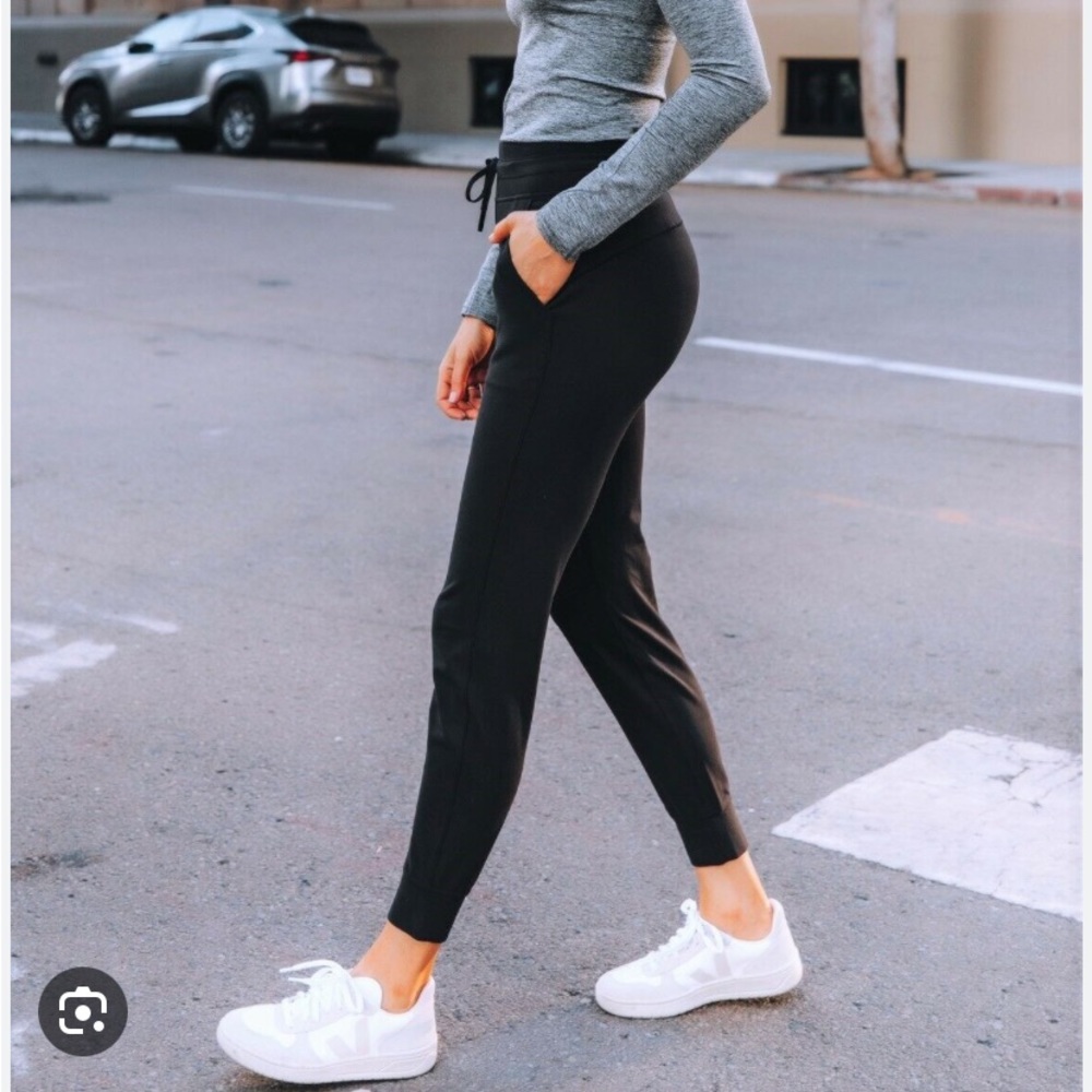 Lululemon Rulu Joggers